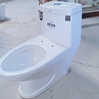 Bàn cầu khối giá rẻ 105